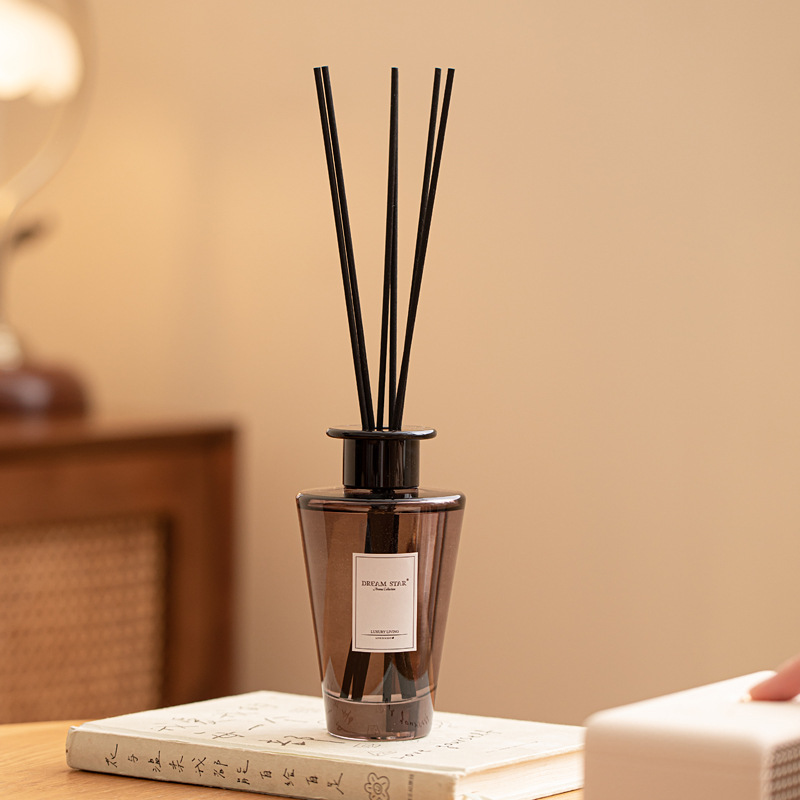 Home Fragrance Set - リードディフューザーセット - リードスティック、フレグランスオイル、ガラスボトル付き - 浴室、オフィス、家の装飾用の香り付きディフューザー
